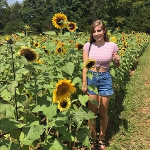 Meet your Posher, Alyssa